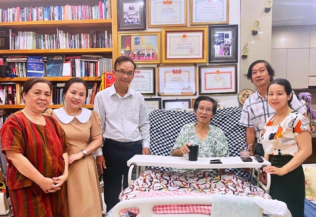 Nhạc sĩ 'lão làng' của miền Trung Nguyễn Duy Khoái qua đời vì trọng bệnh- Ảnh 2.