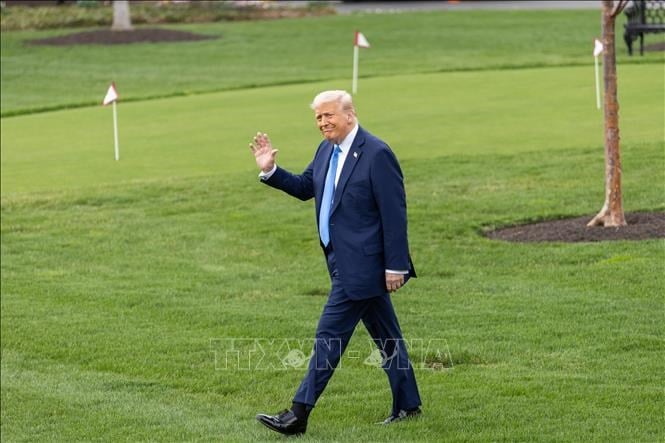 Donald Trump នៅសេតវិមាន 28 រូប។ រូបថត៖ THX/TTXVN