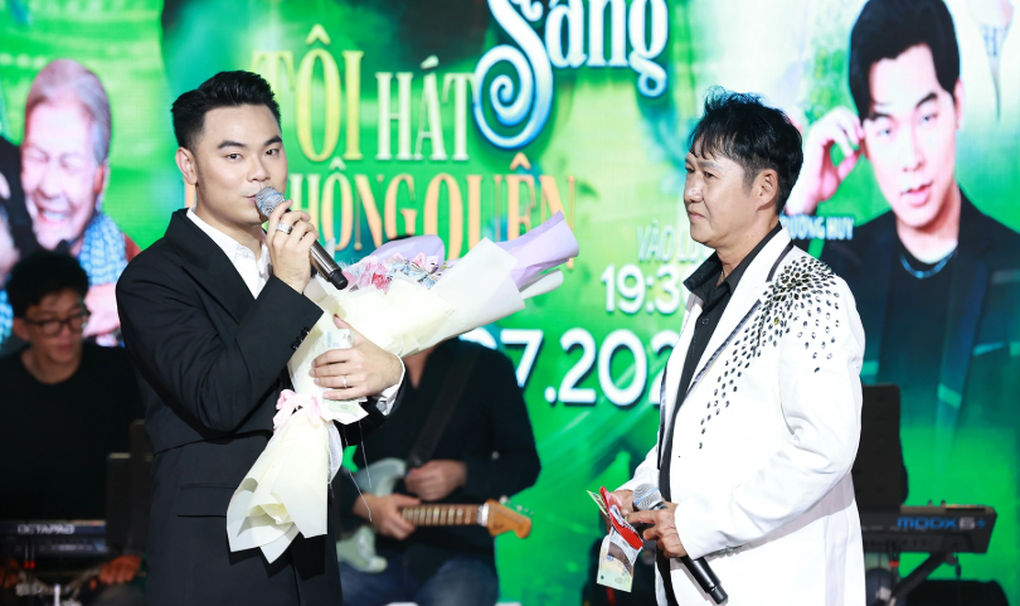 Sỹ Ben Mưa bụi tái xuất sau bạo bệnh, được đàn em dành tặng điều đặc biệt - 1