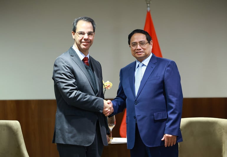 vna-potal-thu-tuong-pham-minh-chinh-tiep-lanh-dao-mot-so-tap-doan-hang-dau-brazil-8134132.jpg
