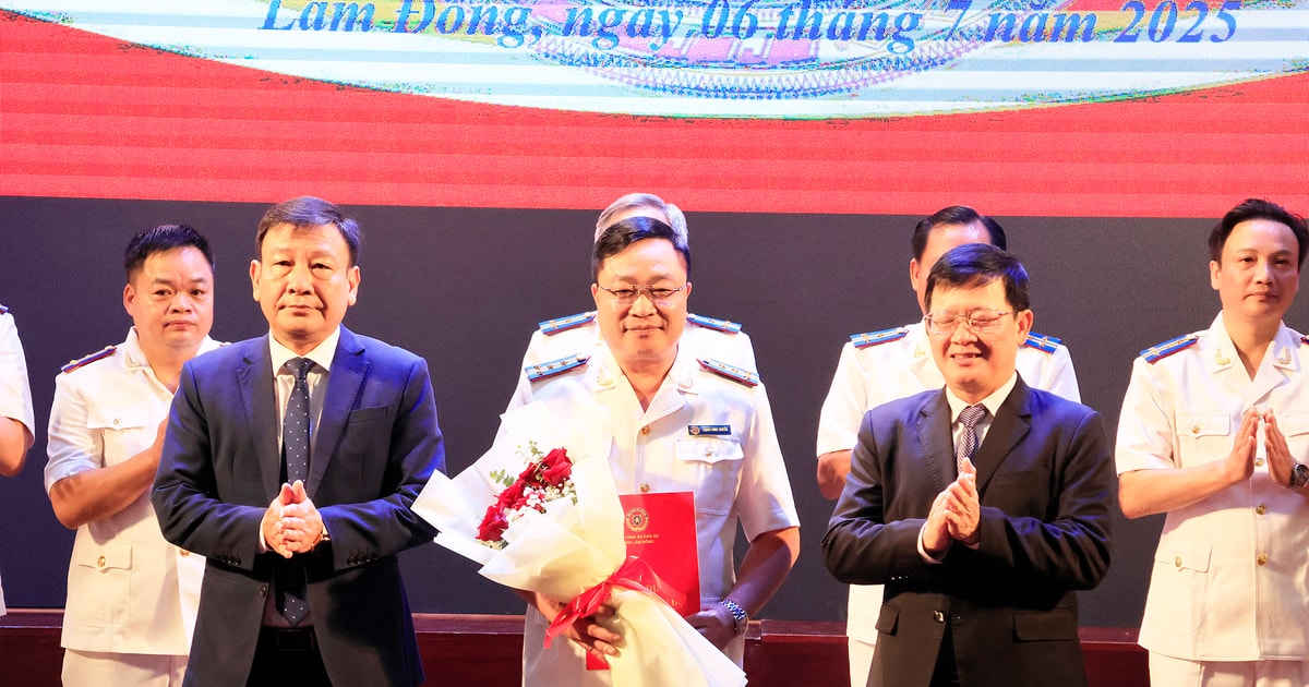 Công bố quyết định thành lập, kiện toàn bộ máy Thi hành án dân sự Lâm Đồng