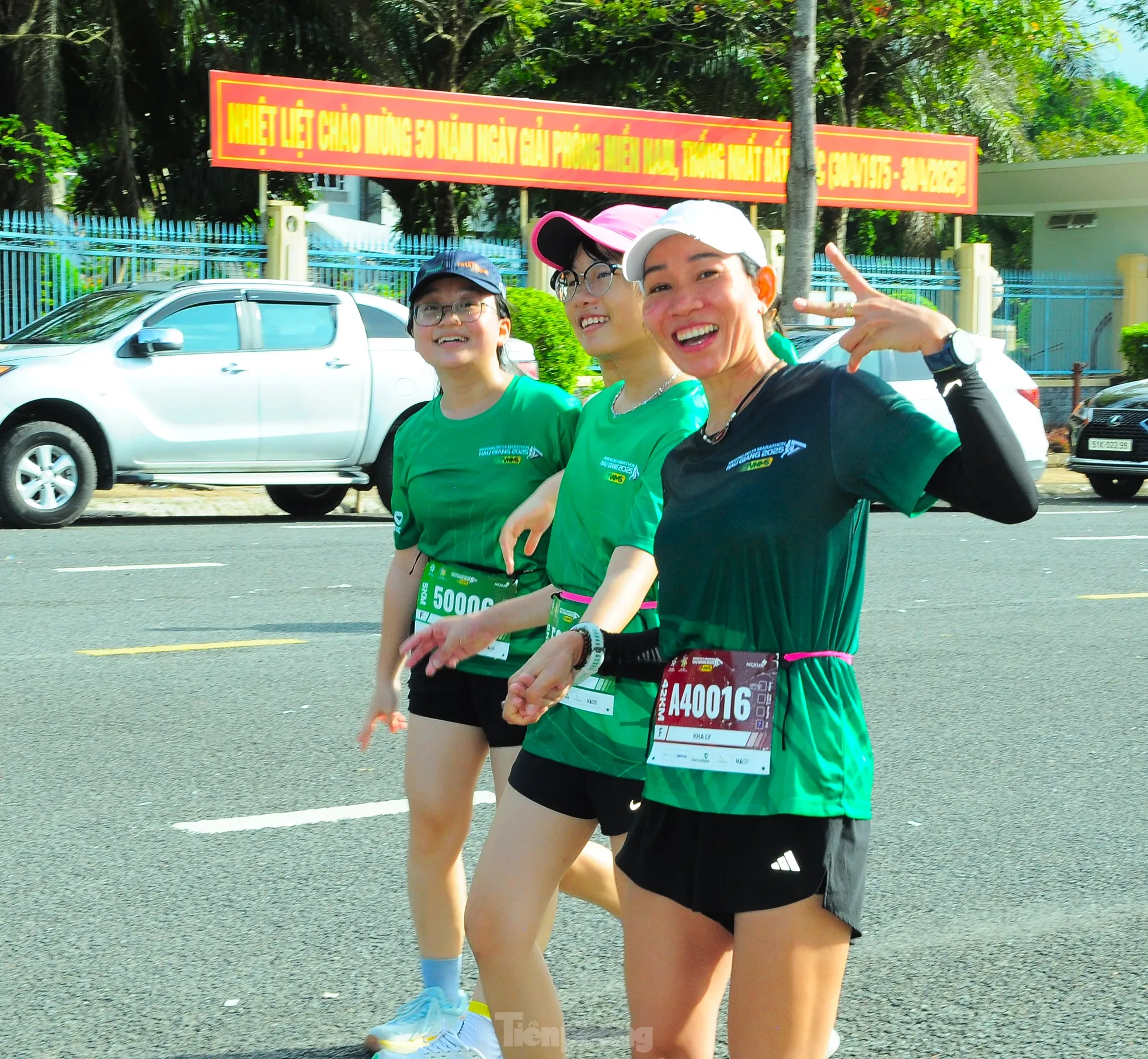 Hơn 5.000 vận động viên chạy tại Mekong Delta Marathon lần thứ 6 ảnh 13