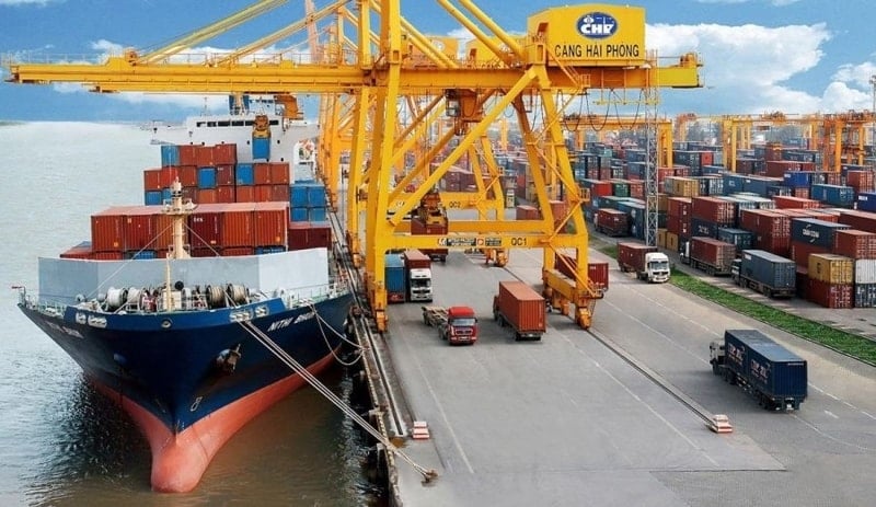 6-thang-dau-nam-2025-xuat-khau-hang-hoa-cua-viet-nam-dat-ket-qua-an-tuong-voi-muc-tang-hon-14-.-trong-anh-xuat-nhap-khau-hang-hoa-tai-cang-hai-phong..jpg