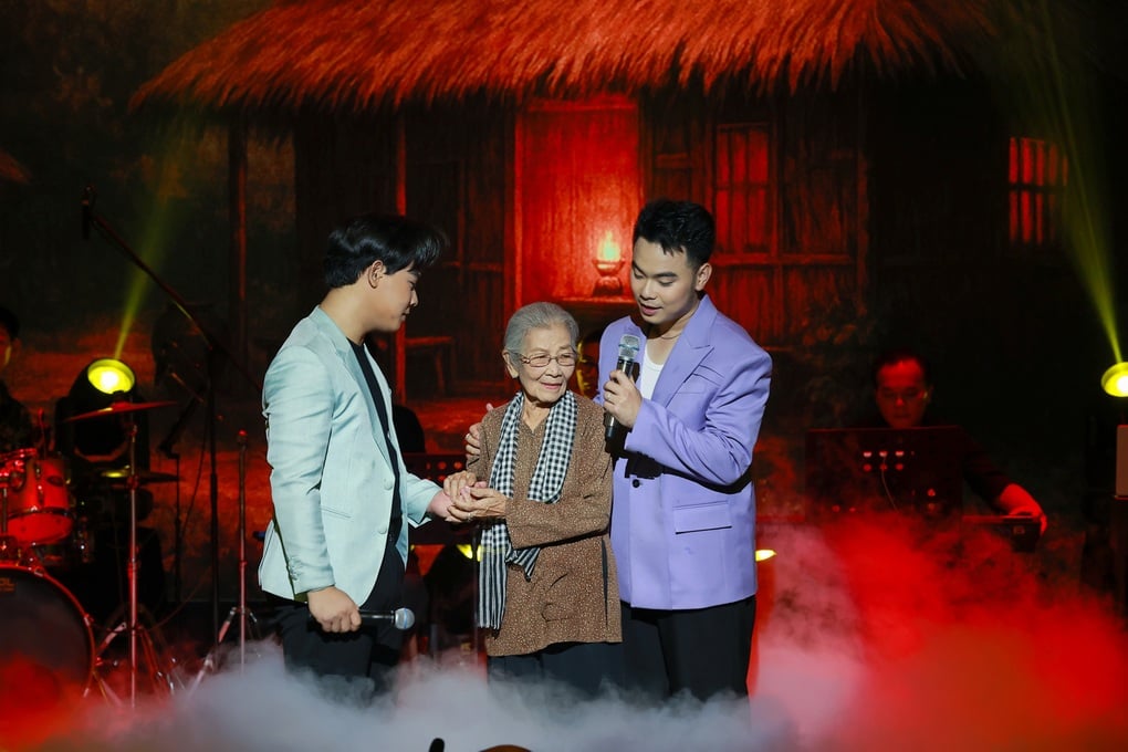Sỹ Ben Mưa bụi tái xuất sau bạo bệnh, được đàn em dành tặng điều đặc biệt - 3