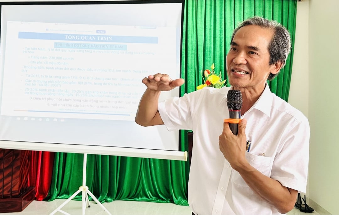 Tập huấn phục hồi chức năng thoái hóa khớp, loãng xương