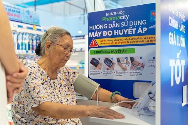 Pharmacity đưa tầm soát tim mạch đến gần hơn với cộng đồng- Ảnh 1.