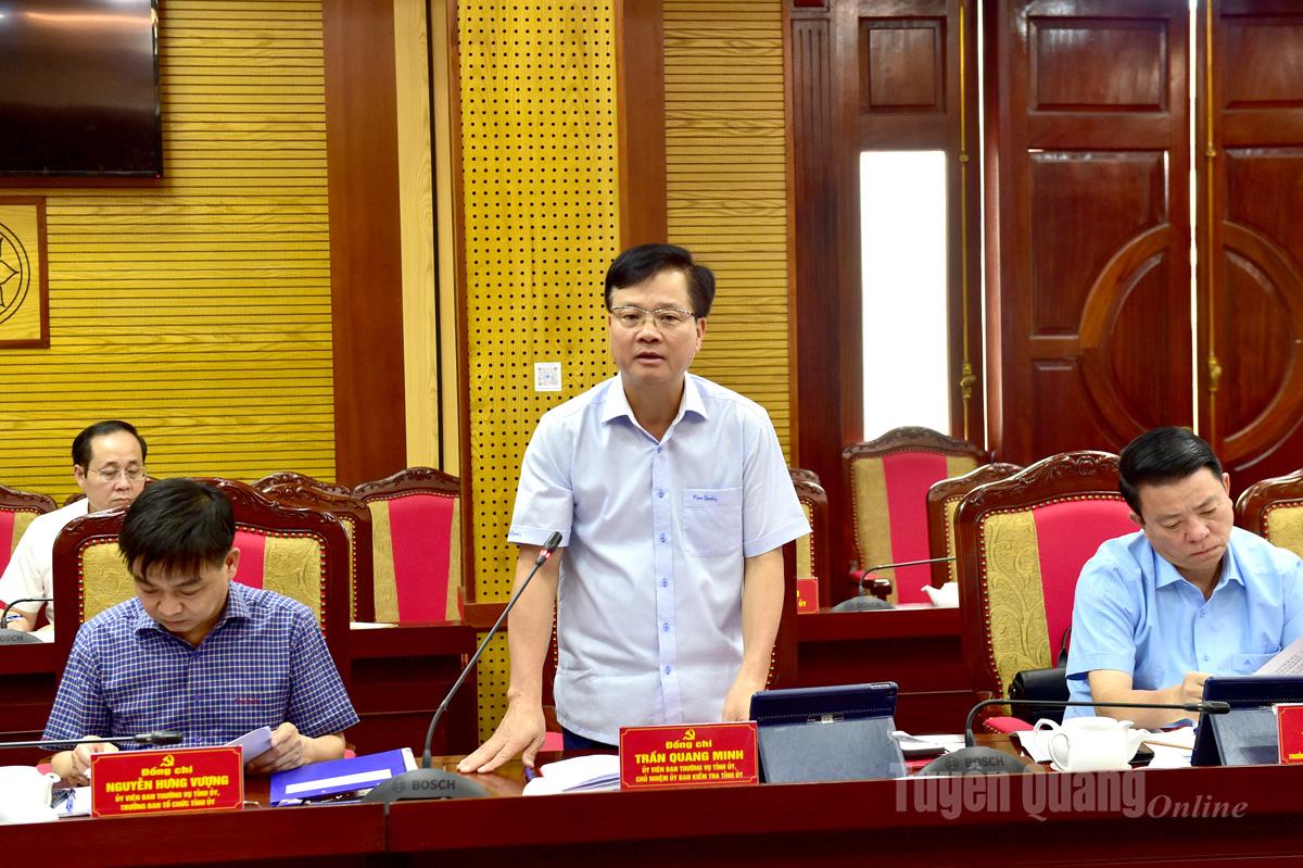 Đồng chí Chủ nhiệm UBKT Tỉnh ủy Trần Quang Minh phát biểu tại hội nghị.