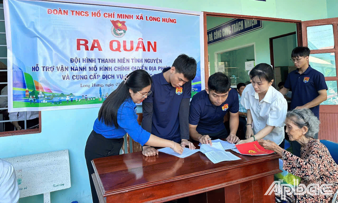 đồng loạt ra quân cao điểm, triển khai các hoạt động hỗ trợ vận hành mô hình chính quyền địa phương 2 cấp