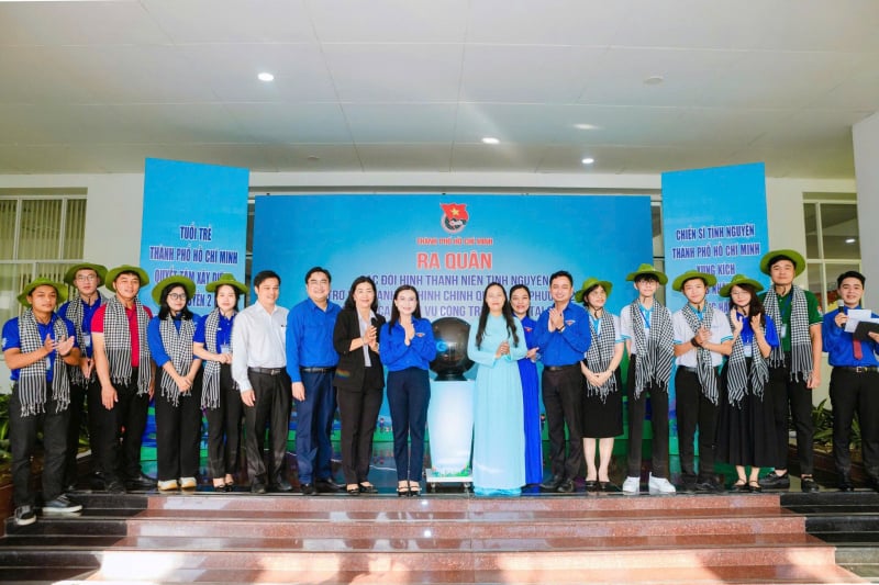 Tuổi trẻ TP Hồ Chí Minh ra quân hỗ trợ vận hành mô hình chính quyền hai cấp  -0