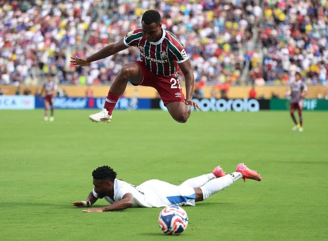 Fluminense đấu cả châu Âu- Ảnh 1.