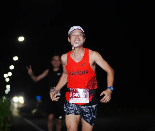 Hành trình vượt thử thách của Runner 1981 thuộc nhóm U50 đầy năng lượng và UDAQUA Gel ảnh 3