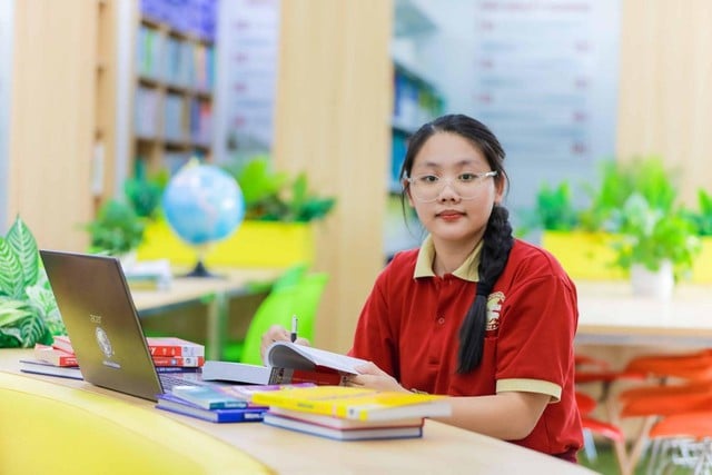 Hà Tiểu Linh và hành trình chinh phục 10 trường đại học danh tiếng Hoa Kỳ - Ảnh 1.