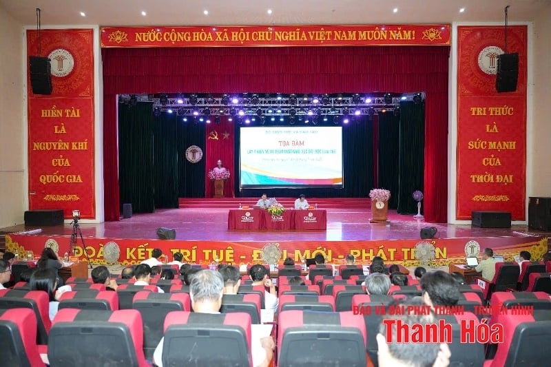 Đại diện 90 cơ sở giáo dục đại học góp ý vào Dự thảo Luật Giáo dục đại học (sửa đổi)