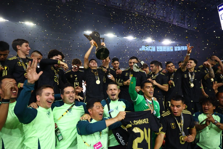 Đánh bại chủ nhà Mỹ, Mexico bảo vệ thành công ngôi vô địch Gold Cup 2025 - Ảnh 1.