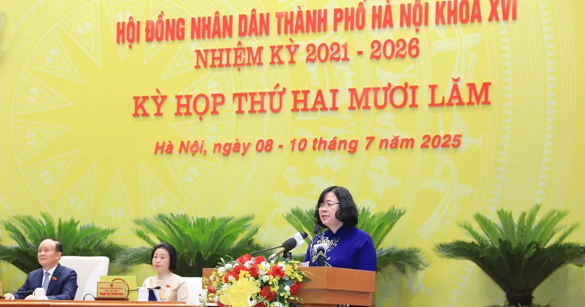 Secretary of Hanoi Party Committee: Tighten discipline and order in implementing the 2-level government model