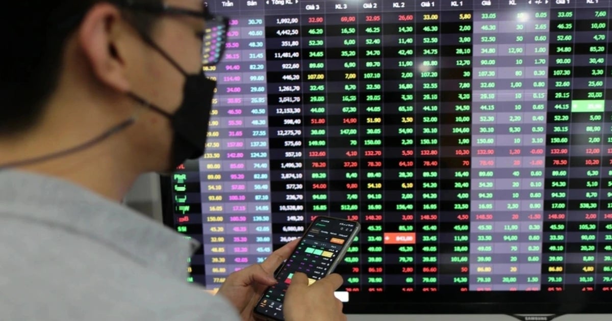 Chứng khoán hưng phấn, có thể chinh phục 1.500 điểm?