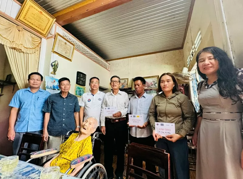 Sở Ngoại vụ Thành phố Hồ Chí Minh - Hành trình 'Uống nước nhớ nguồn' tại Quảng Trị