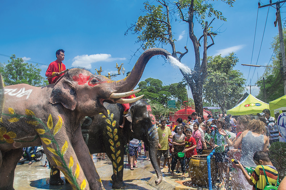 ពិធីបុណ្យអុំទូករបស់ថៃ និងអាថ៌កំបាំងអំពីពិធីបុណ្យអុំទូកនៅបណ្តាប្រទេសអាស៊ីអាគ្នេយ៍ដែលអ្នកមិនធ្លាប់ដឹង