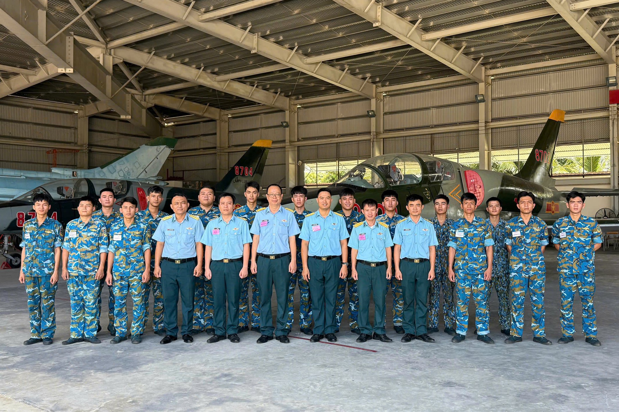 ភាសាអង់គ្លេស ភាសាអង់គ្លេស