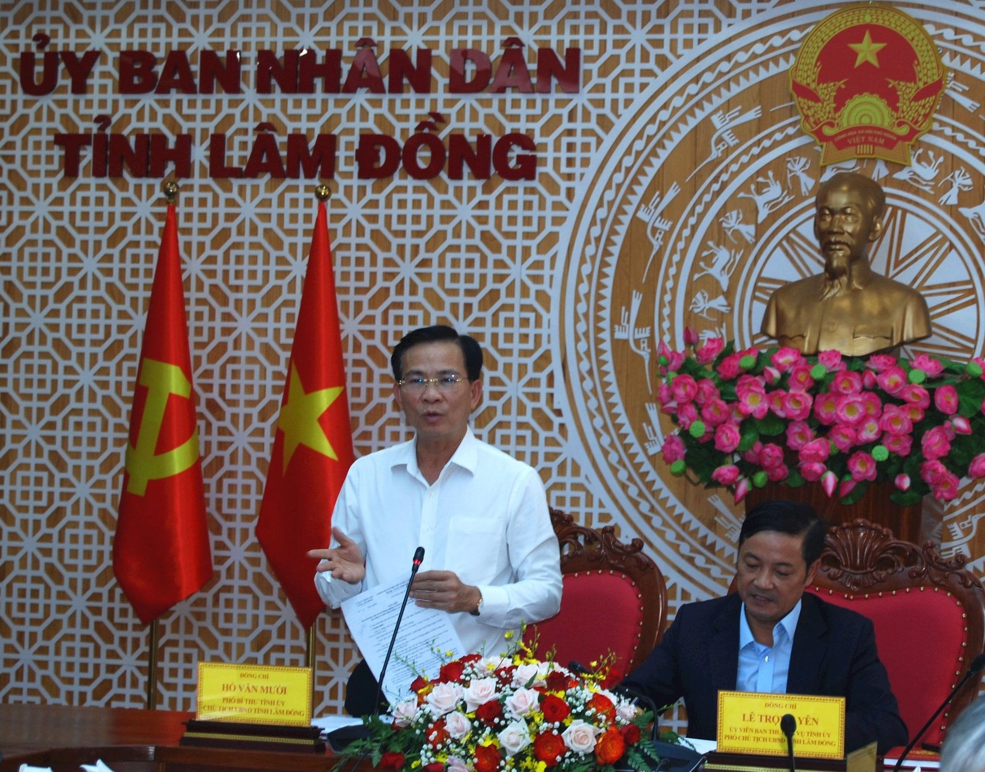 Chủ tịch UBND tỉnh Hồ Văn Mười nhấn mạnh từng giải pháp trọng tâm đối với ngành Nông nghiệp và Môi trường Lâm Đồng trong thời gian tới