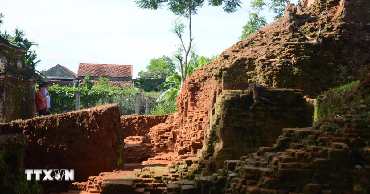 ប្រកាស​លទ្ធផល​នៃ​ការ​ជីក​កកាយ​បេតិកភណ្ឌ​ជាតិ​នៃ​អគារ​ភ្លោះ Lieu Coc