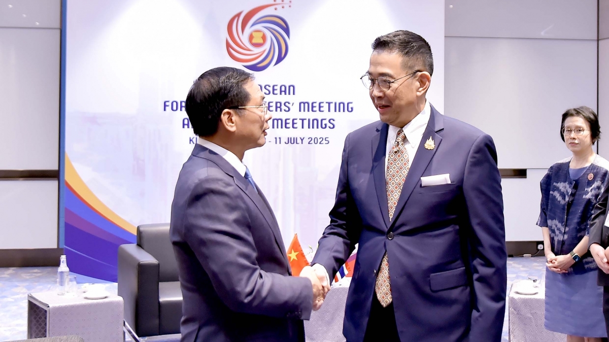 Impressed with Vietnam's deep mark in ASEAN