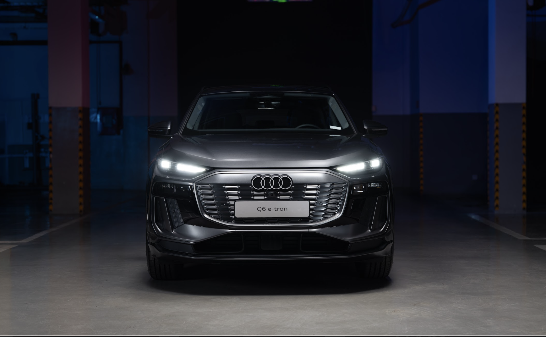 Audi Q6 e-tron ra mắt thị trường Việt Nam, giá từ 3,199 tỷ đồng
