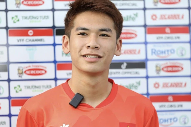 U.23 Việt Nam sắp loại thêm 5 cầu thủ: Sự kiên định của thầy Kim- Ảnh 1.