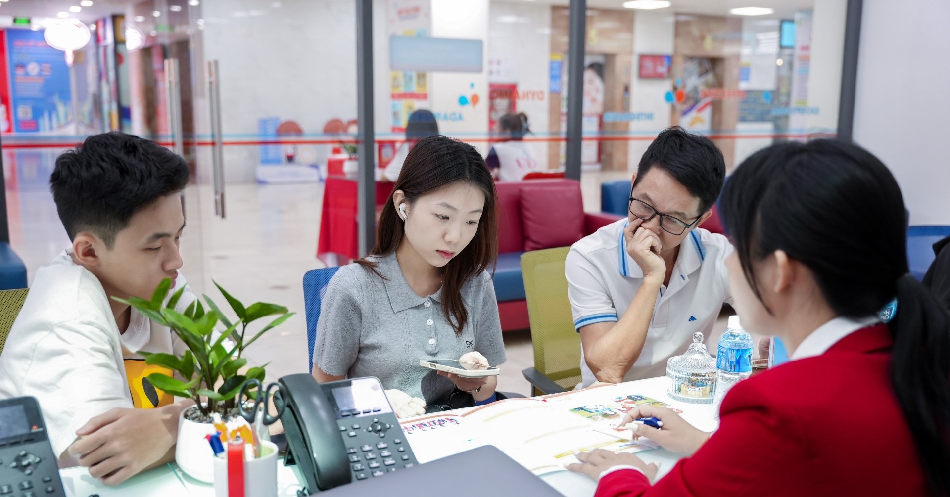 UEF ưu đãi nhập học sớm lên đến 5 triệu đồng cho 1000 thí sinh đầu tiên