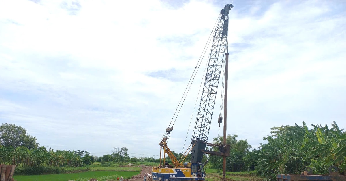 Thi công cầu số 2 thuộc dự án cầu Văn Ly và đường dẫn