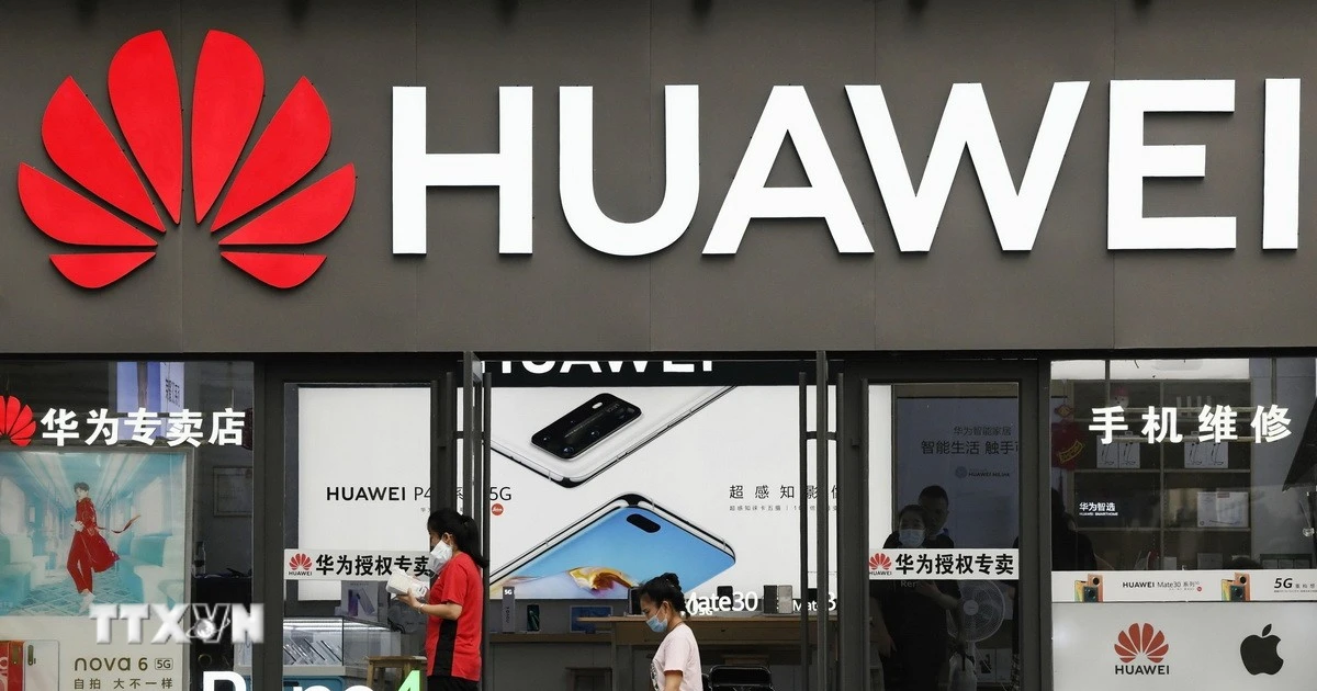 Huawei phủ nhận sao chép mô hình AI của Alibaba