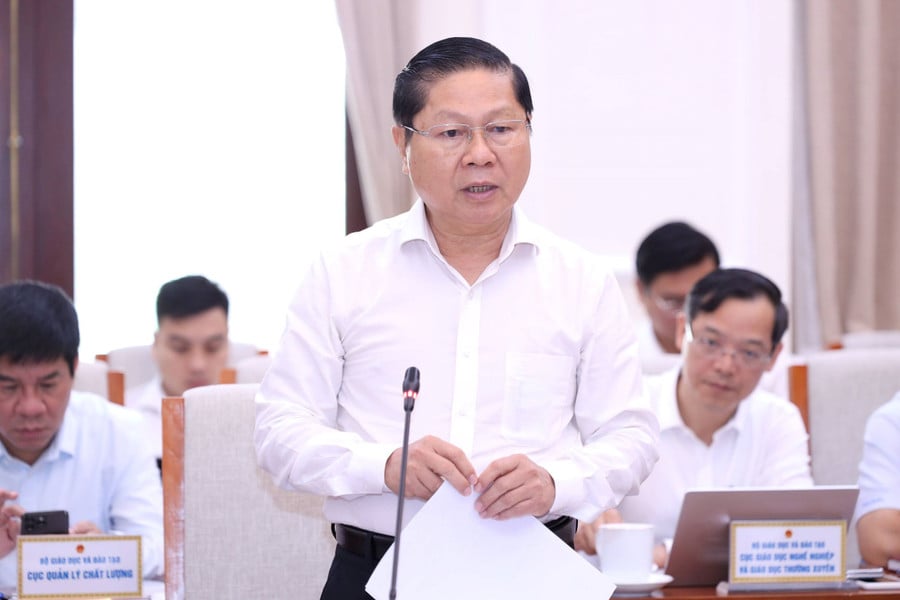 hoi-nghi-9.jpg