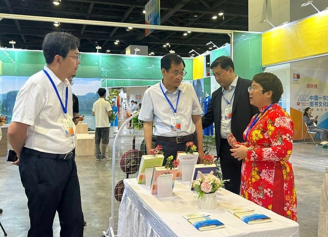 Giao lưu văn hóa, xuất bản ở Tuần lễ văn hóa ASEAN 
tại Trung Quốc- Ảnh 1.