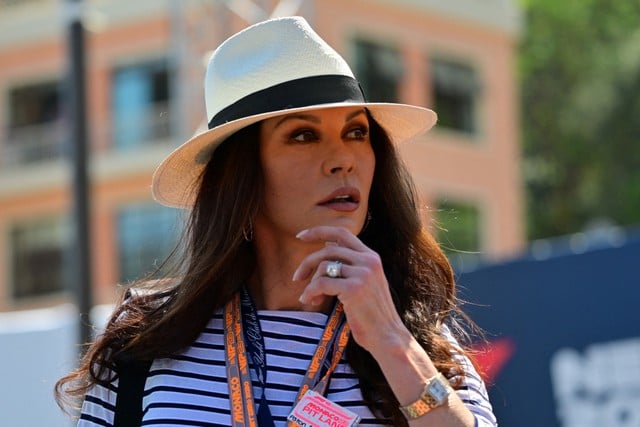 Vụ chia tay gây sốc của Michael Douglas và Catherine Zeta-Jones  - Ảnh 2.