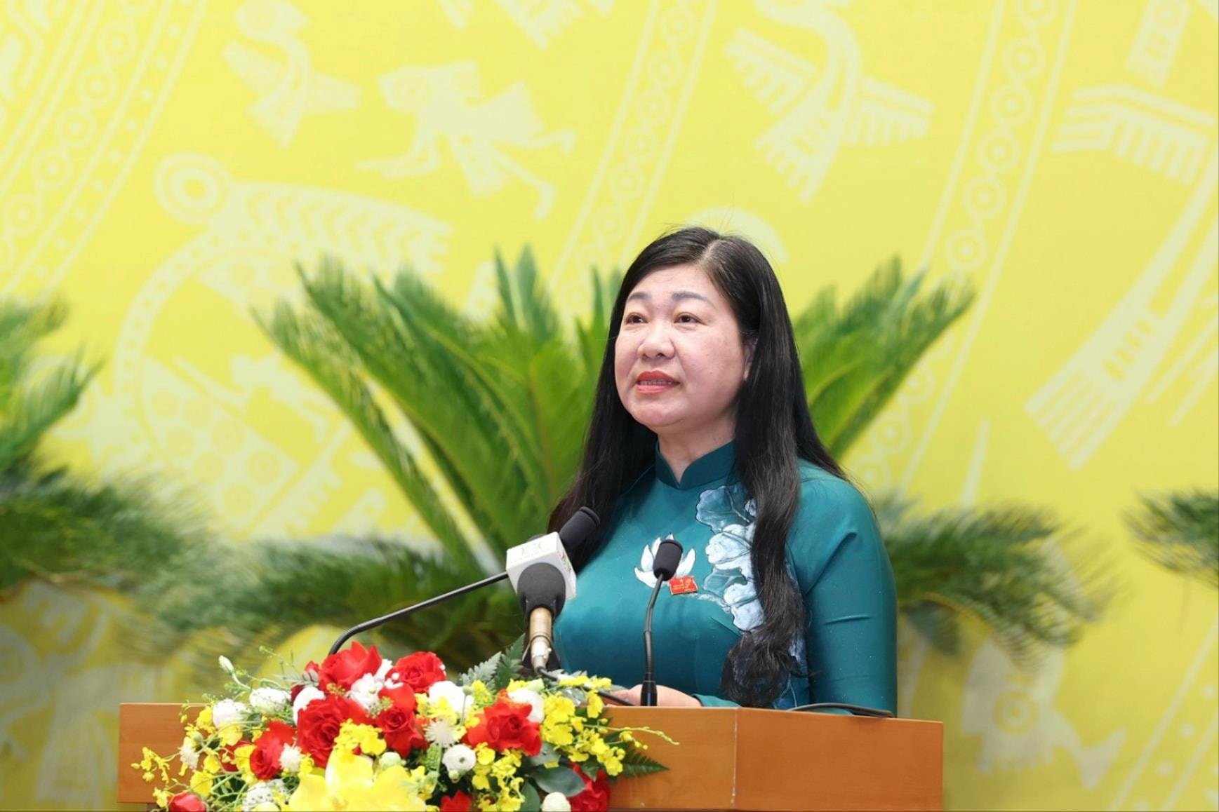 chi-lan-huong.jpg