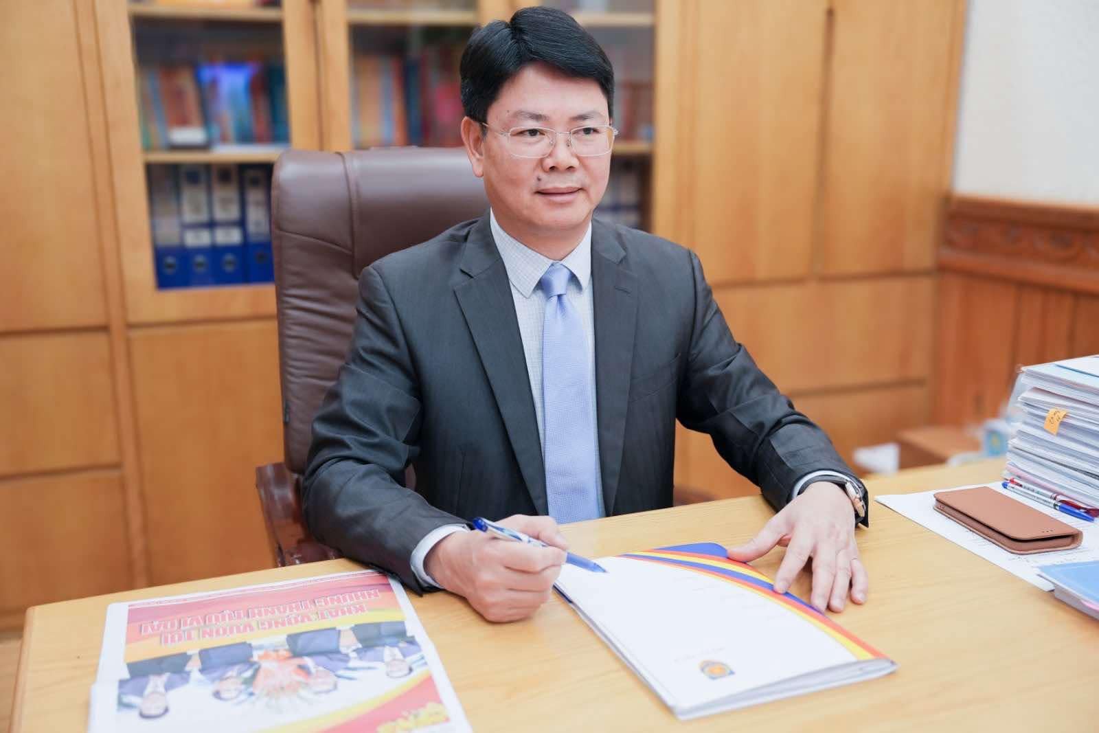 Ong Tinh   Thu truong Bo Tu phap.jpg