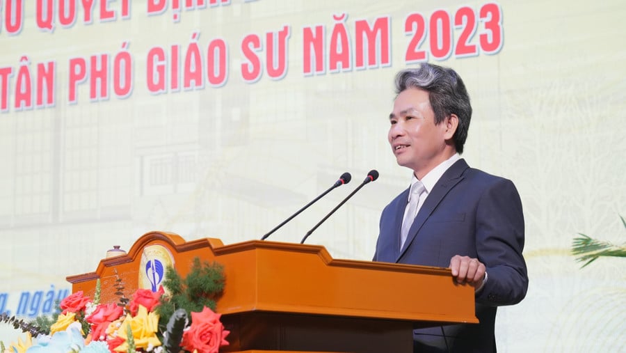 pgs-vo-van-minh.jpg