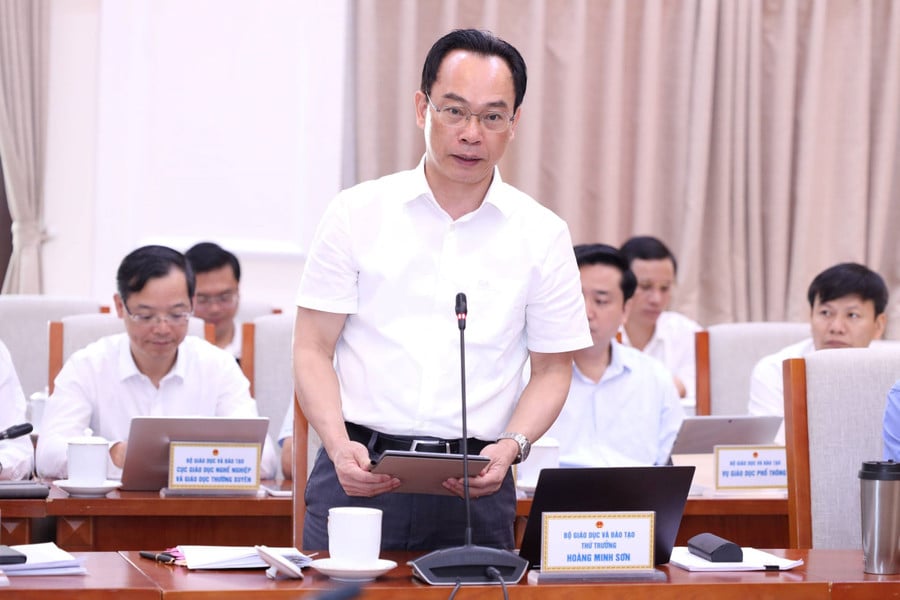 hoi-nghi-8.jpg