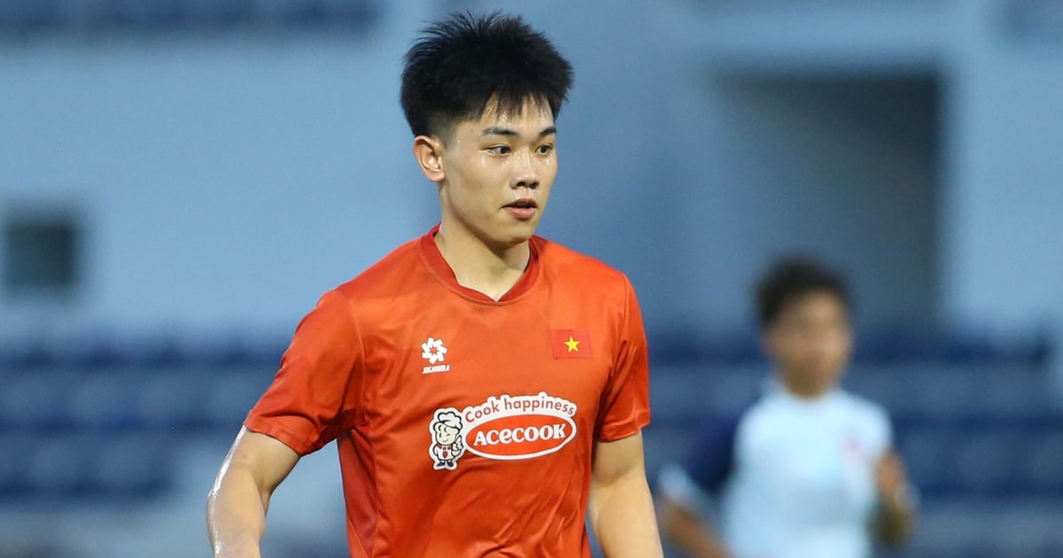 U.23 វៀតណាម​ត្រៀម​ជម្រុះ​កីឡាករ​៥​នាក់​ទៀត​៖ ការ​តស៊ូ​របស់​គ្រូបង្វឹក​គីម​