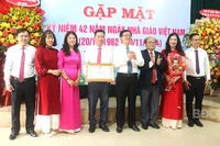 Bí thư Tỉnh ủy Hồ Quốc Dũng dự Lễ kỷ niệm 42 năm Ngày Nhà giáo Việt Nam tại Trường Chính trị tỉnh