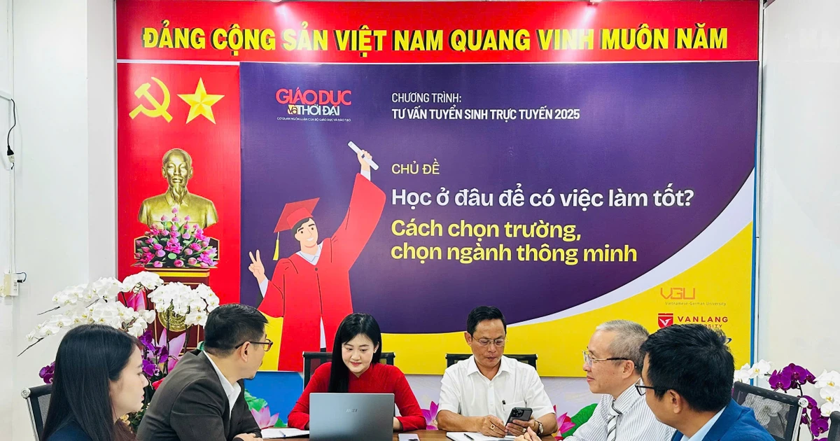 ជ្រើសរើសមុខវិជ្ជា និងសាលាដោយផ្អែកលើចំណង់ចំណូលចិត្ត និងសមត្ថភាពរបស់អ្នក។