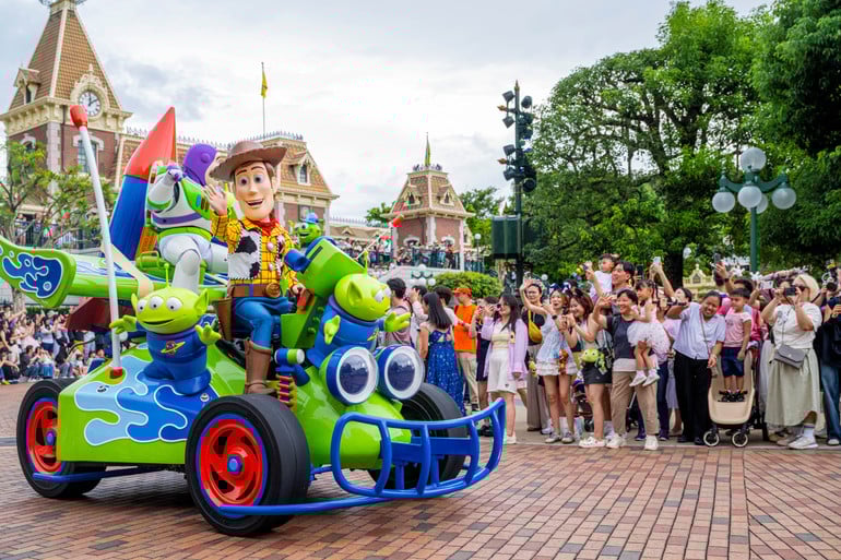 hkdl-20a-가장 마법같은 파티-이벤트-사진-킥오프-세레모니-12.jpg