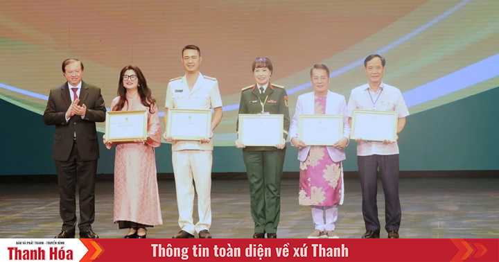 “Sấm dậy cửa Lạch Hới” thắng lớn tại Liên hoan Nghệ thuật sân khấu chuyên nghiệp toàn quốc