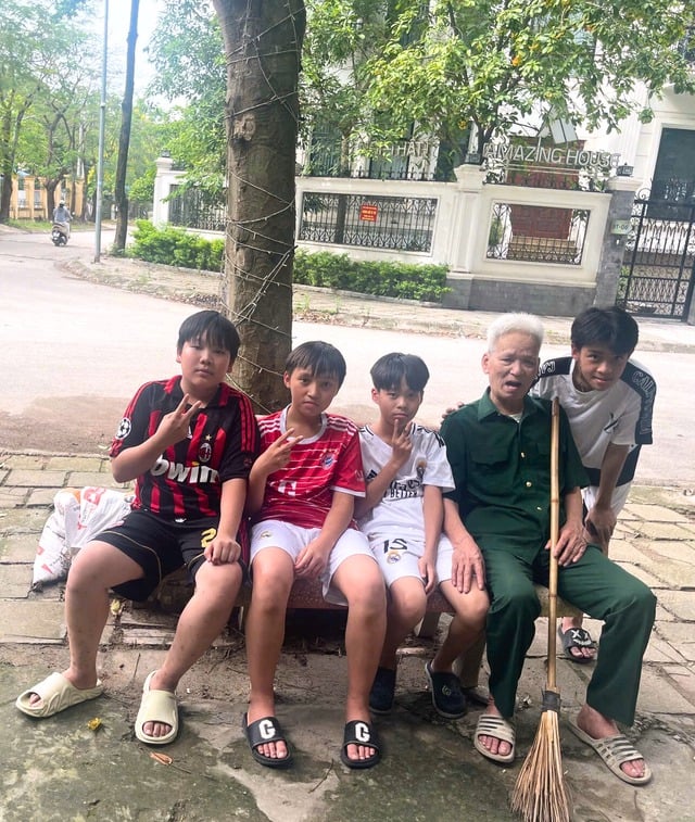 Người lính cụ Hồ, 19 năm - hành trình xanh lặng lẽ - Ảnh 3.