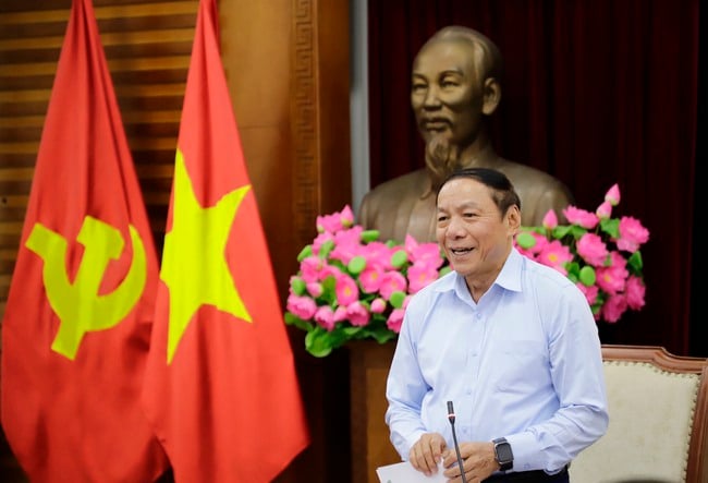 Bộ trưởng Nguyễn Văn Hùng: Sớm &quot;Vẽ lại bản đồ du lịch Việt Nam&quot;, đưa du lịch trở thành ngành kinh tế truyền cảm hứng - Ảnh 3.