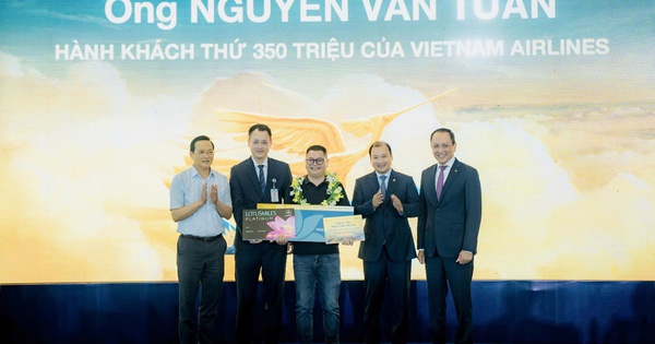 Vietnam Airlines đón hành khách thứ 350 triệu