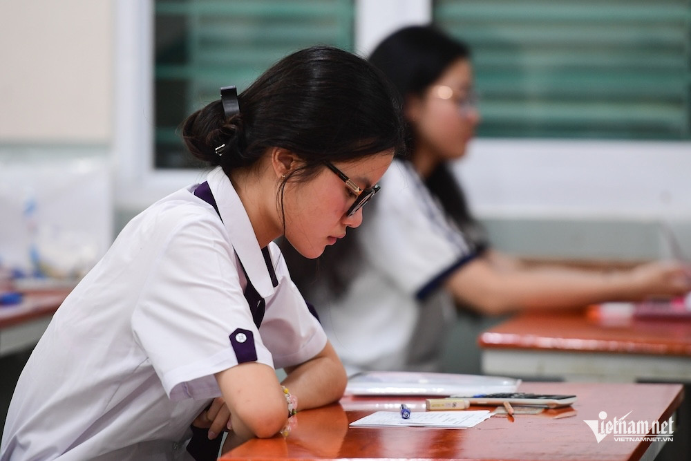 W-THPT TPHCM   Nguyễn Huế 31 (1).jpg