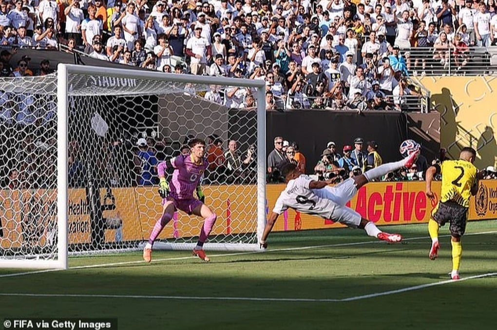 Mbappe sụt cân đầy thảm thương, Real Madrid đưa ra yêu sách - 2