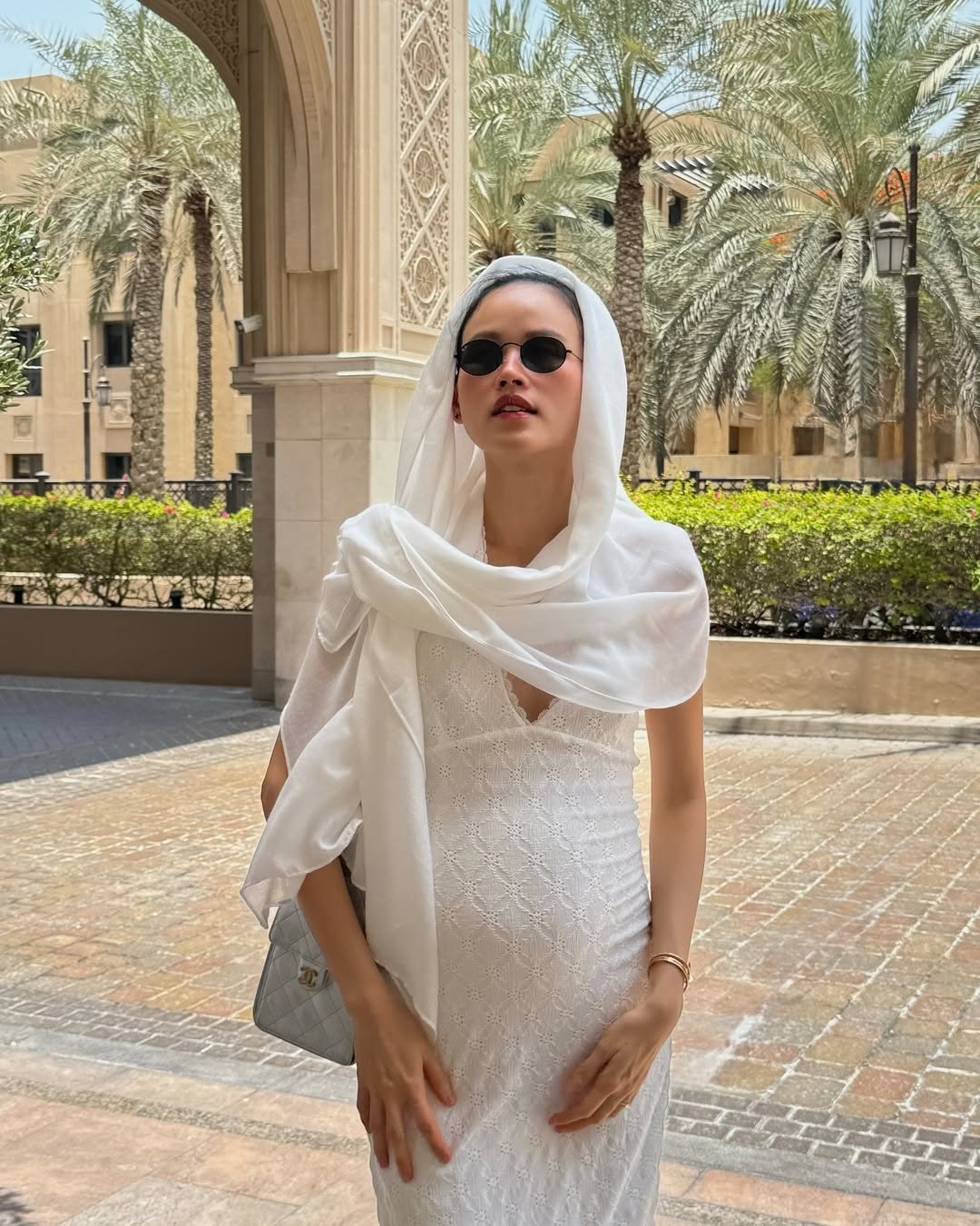 H’Hen Niê và Tuyết Lan: Cuộc đọ sắc mẹ bầu sành điệu nhất showbiz - 8