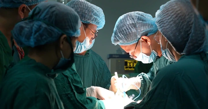 Bệnh viện đa khoa tỉnh Quảng Trị: Giúp sản phụ bị nhau cài răng lược vượt cạn thành công